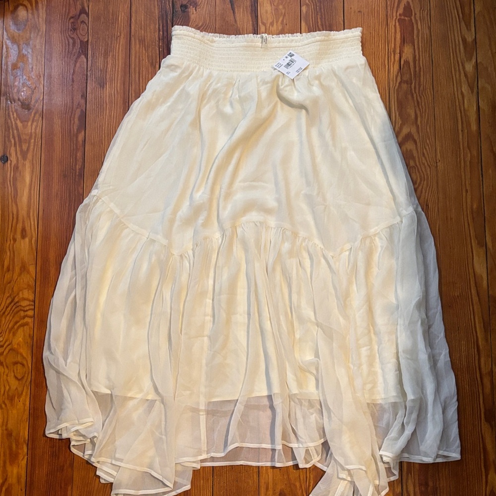 American Eagle Outfitters Cream High-Low Tiered Skirt